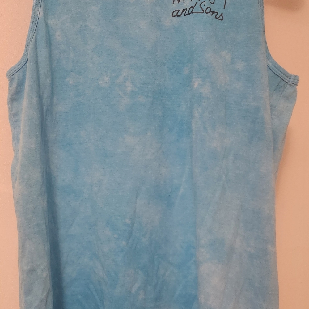 Maui and Sons Light Blue Graphic Tee